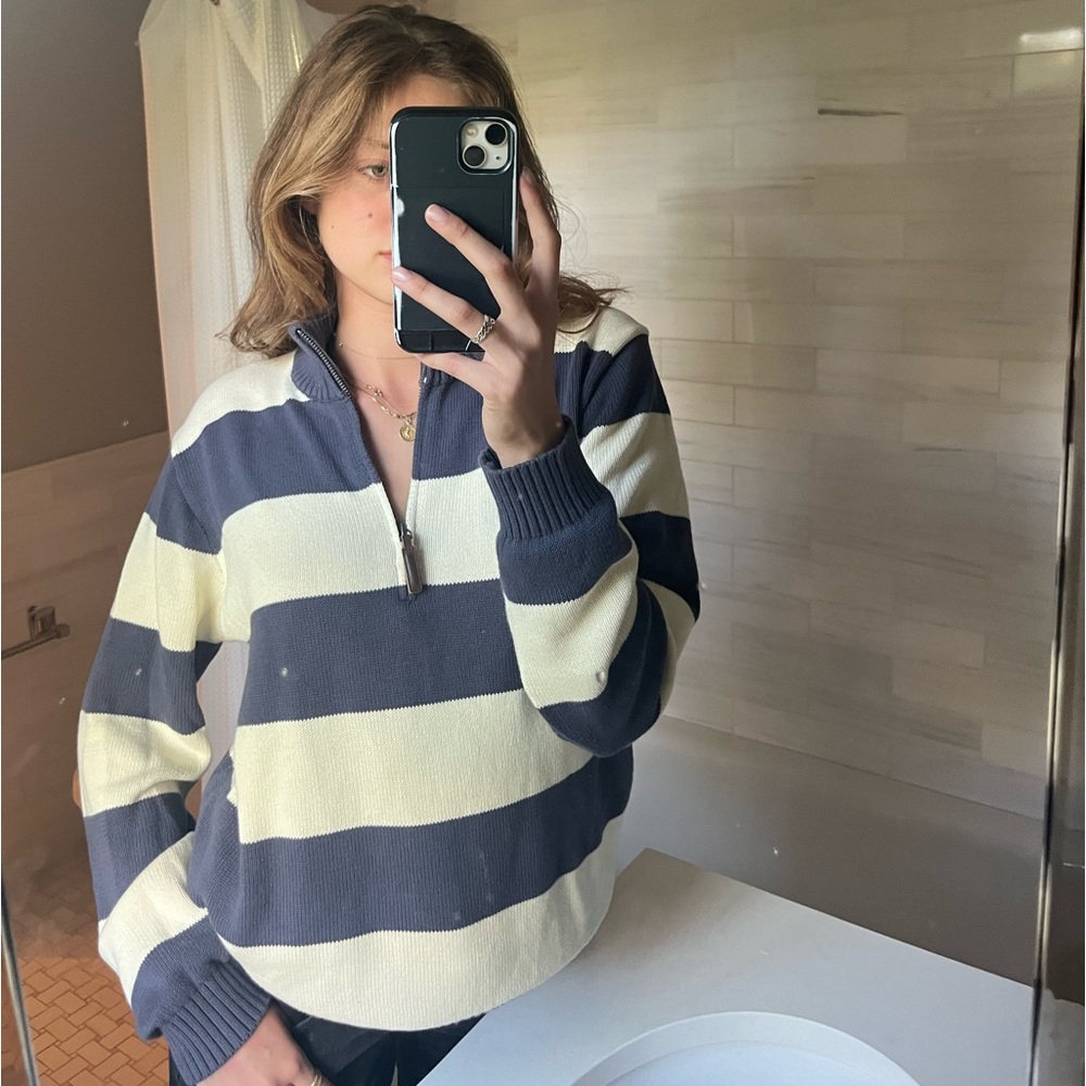 BRANDY MELVILLE perfect quarter zip sweater